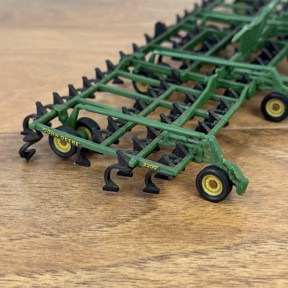 ERTL John Deere 2200 Field Cultivator Chisel Plow, 1/64 Scale Farm Tractor Toy